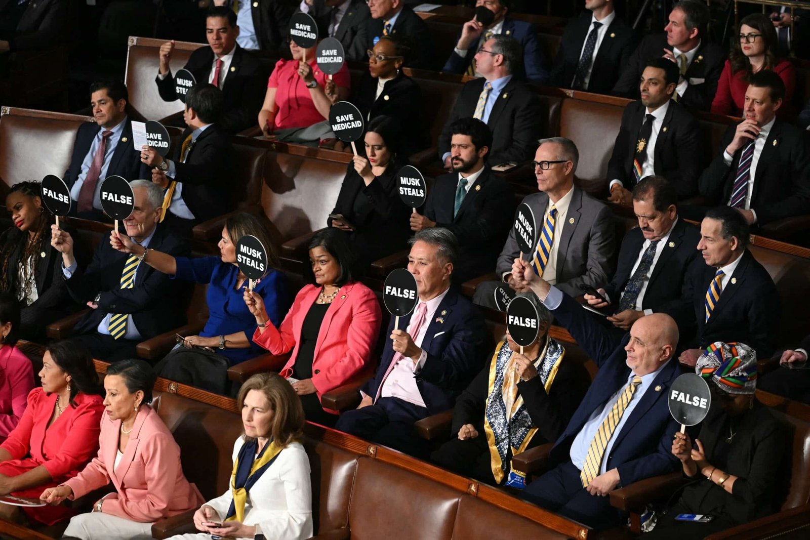 Trump underestimates fear of tariffs can be a gift for Democrats: Analysis

