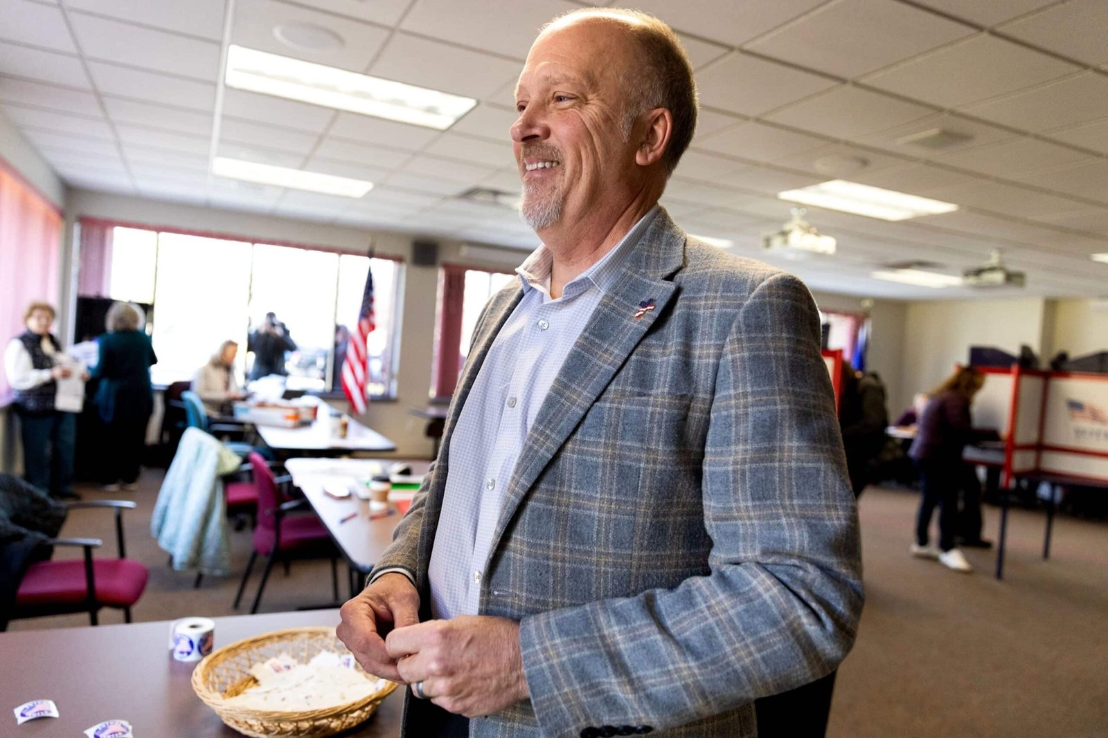 Crawford supported by Democrats won the Wisconsin Supreme Court race over Schimel supported by Musk

