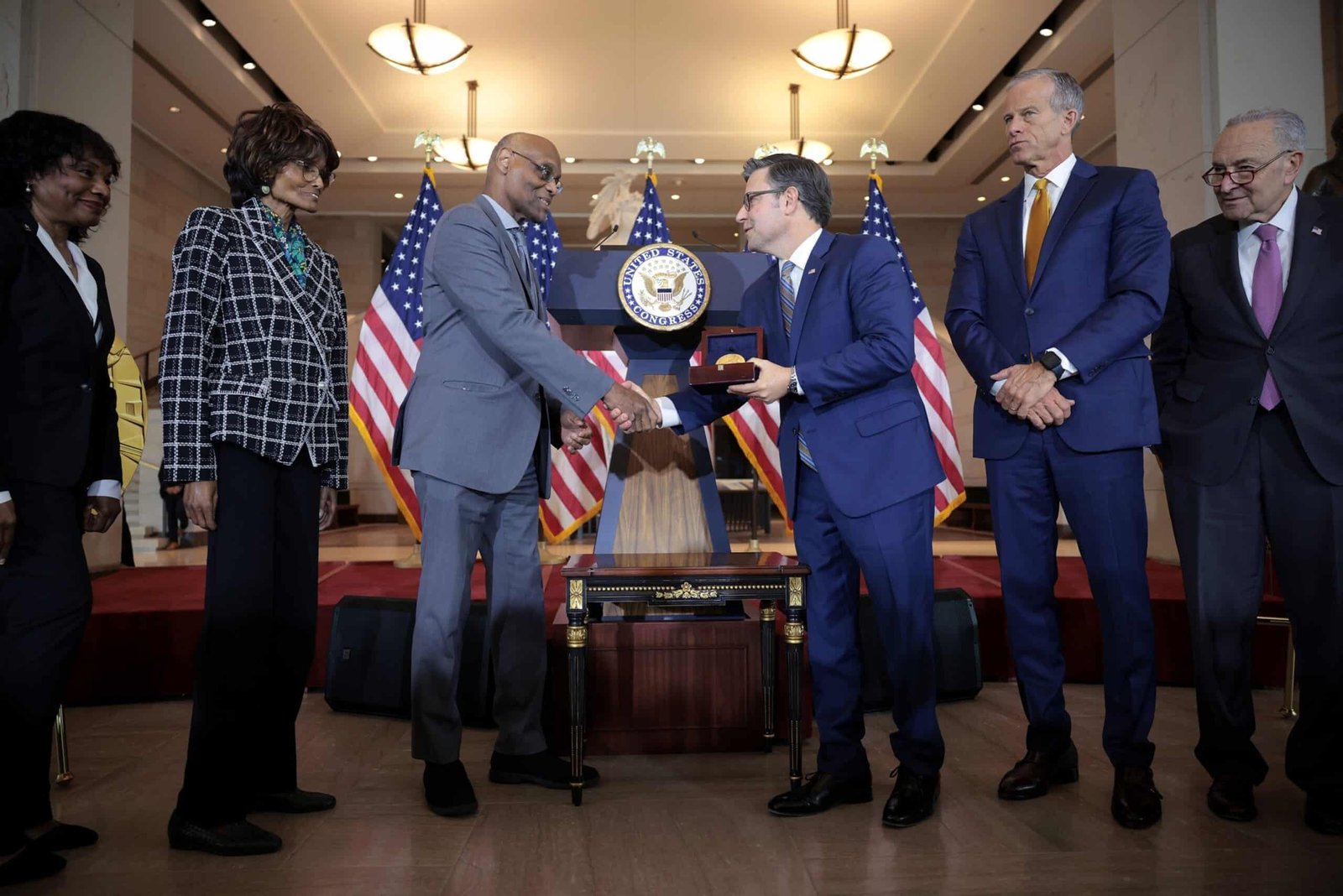 Only the Black World War II Unit received a gold medal in the congress

