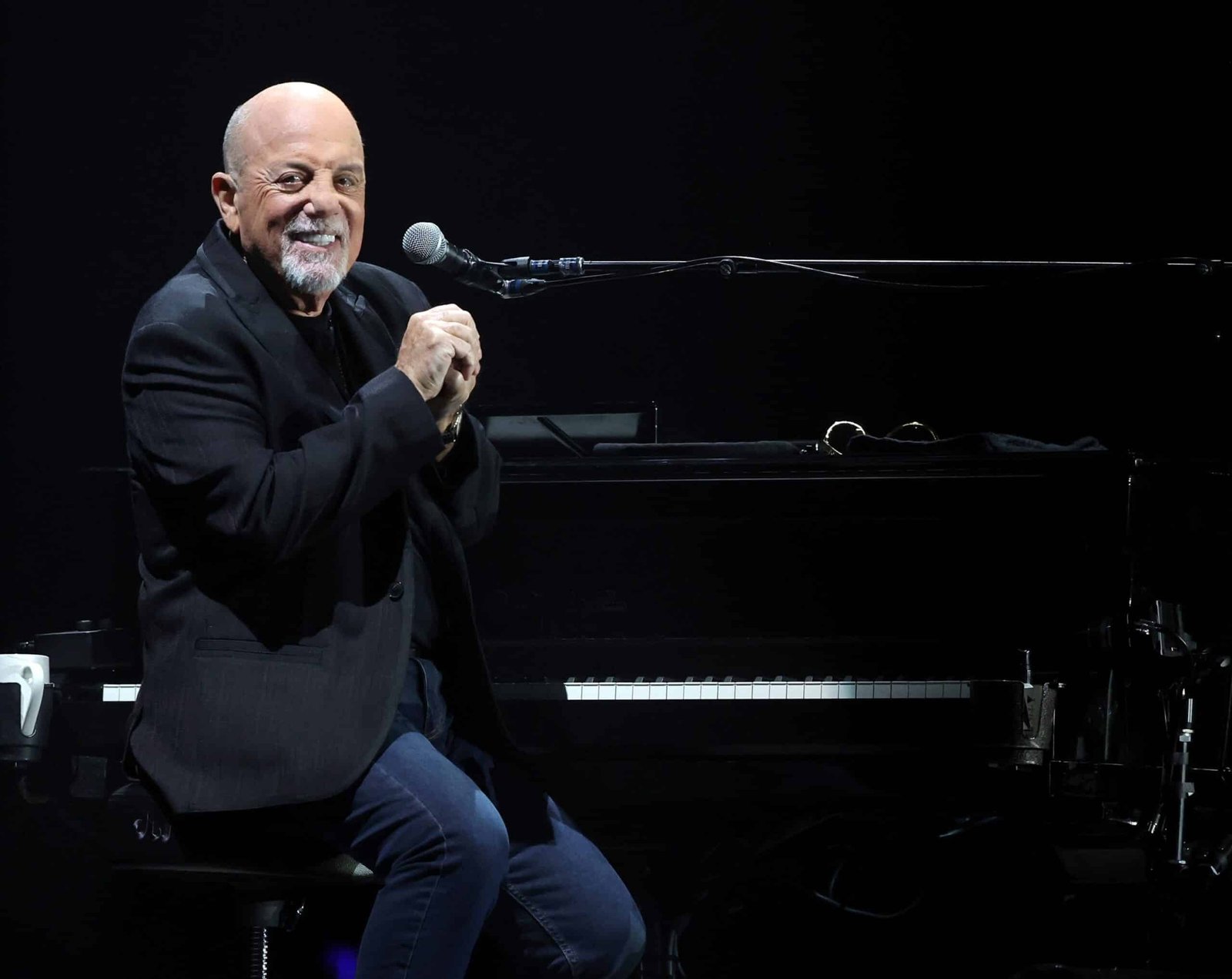 Billy Joel canceled all the concerts scheduled for diagnosis with normal hydrocephalus pressure

