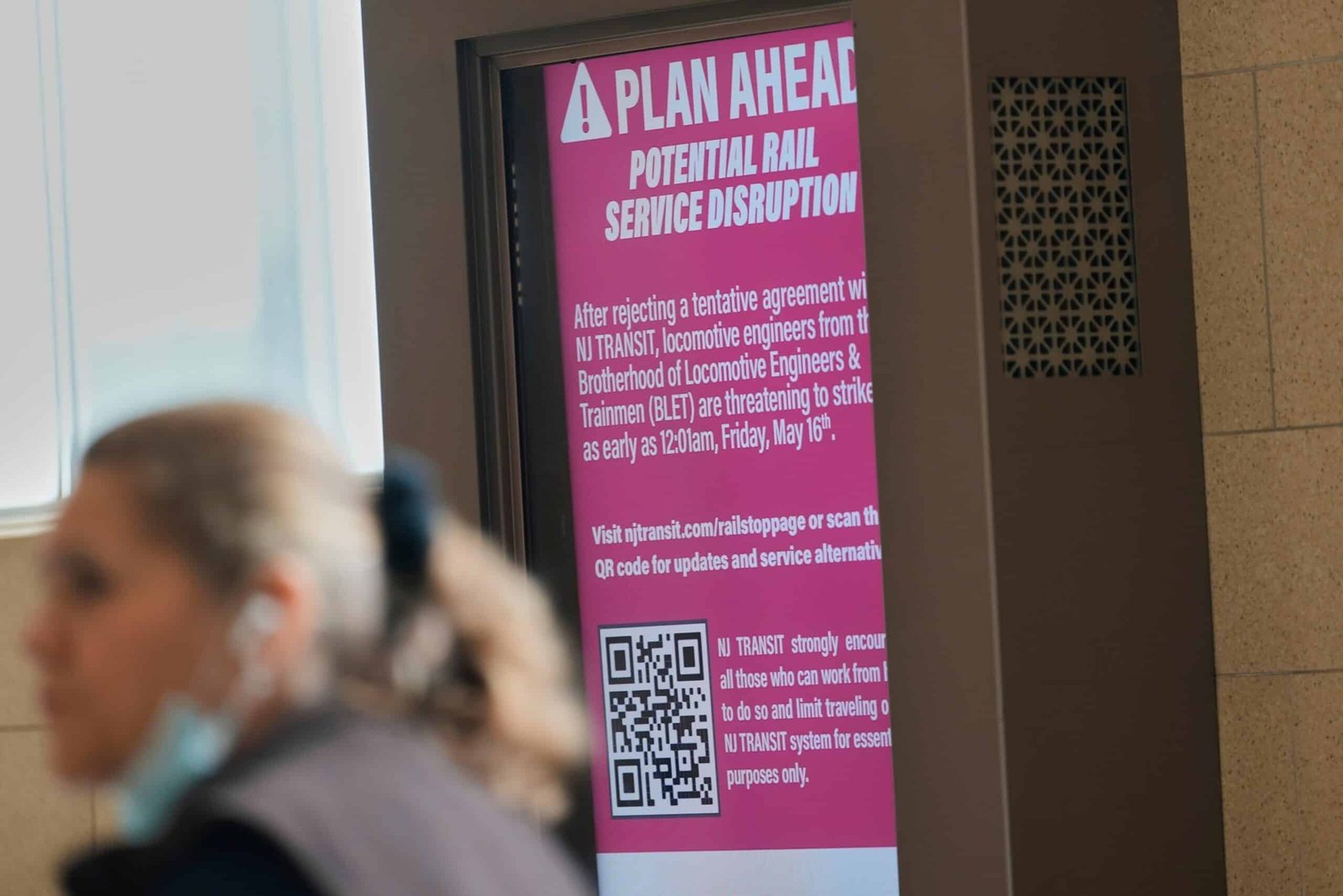 New Jersey Strike Transit is ongoing; Around 350,000 passengers scrambling transportation

