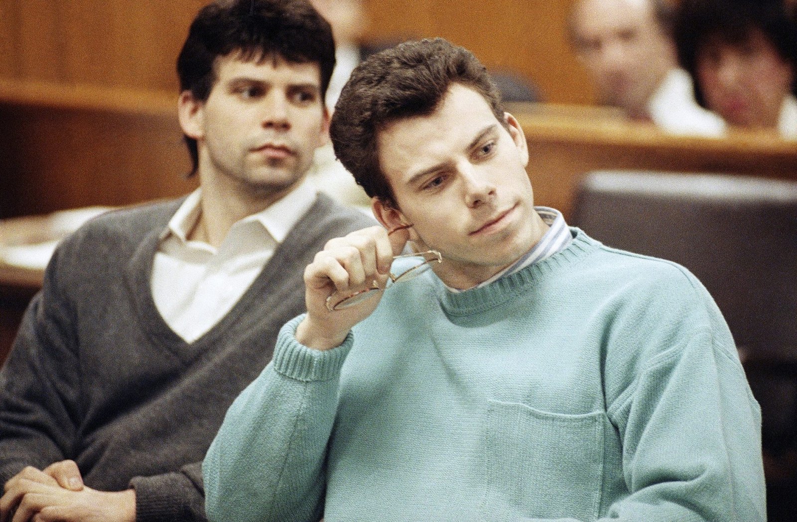 The trial hates menendez Brothers will be next week; Risk assessment says they cause moderate risk if released
