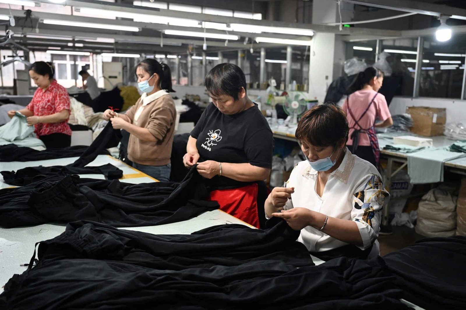 Trump floats lower tariffs in China. What does the price mean?