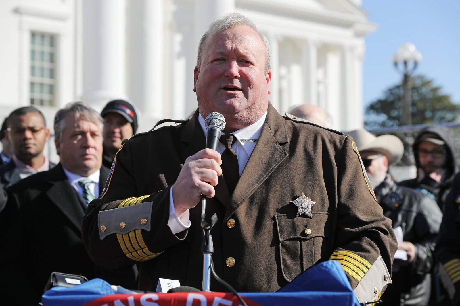 Trump forgives Sheriff Virginia who was punished for accusations of federal bribery

