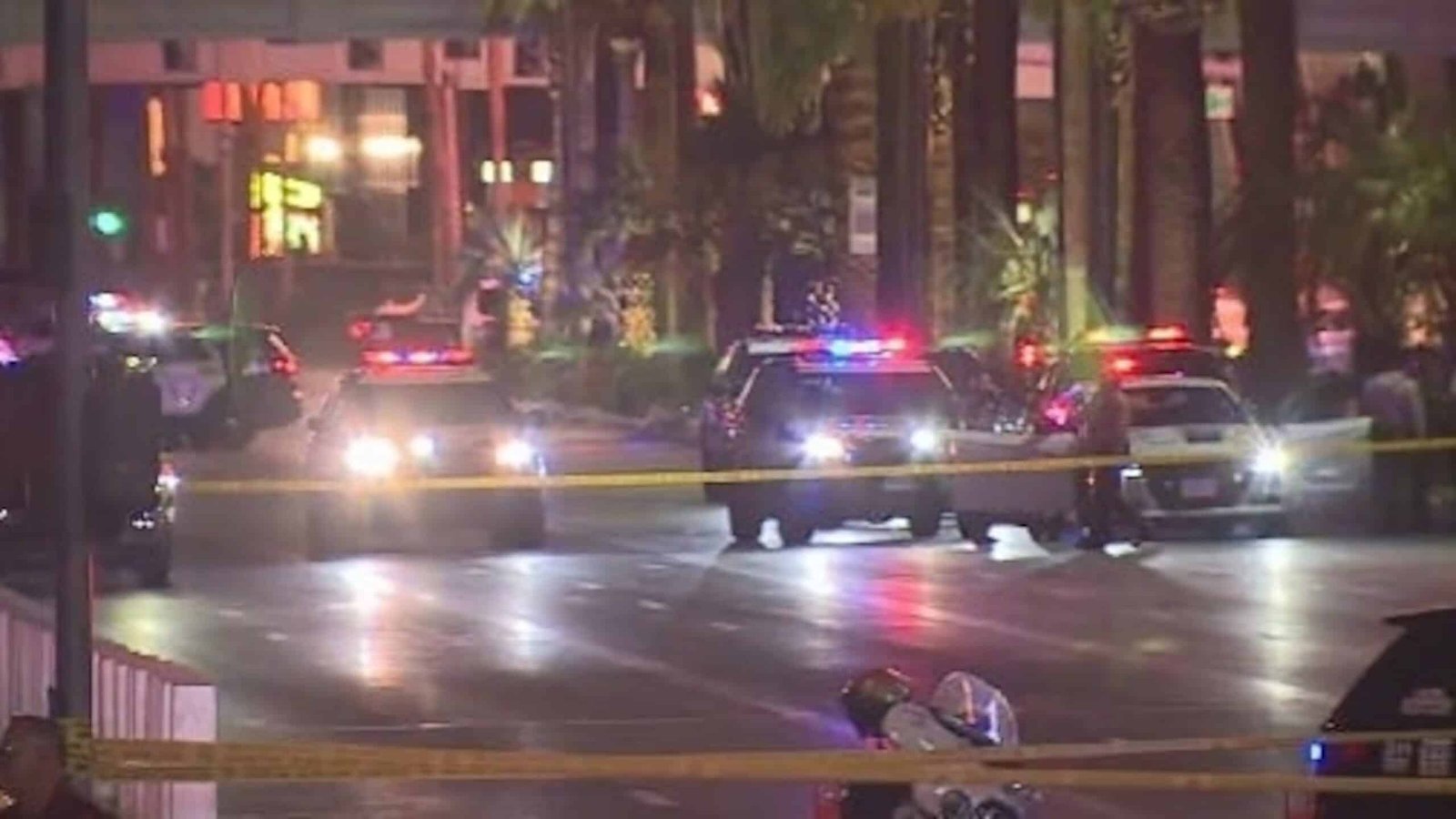 Las Vegas Police Responds to Shooting in Strip

