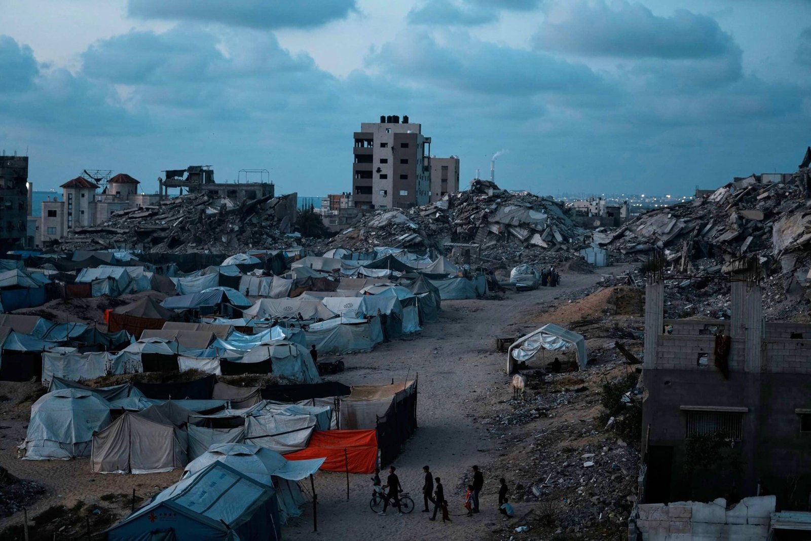 The new shooting near the Gaza Assistance Site killed 27 people, said the Ministry of Health

